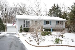 2831 Crabtree Ave, Downers Grove, IL 60517-2719