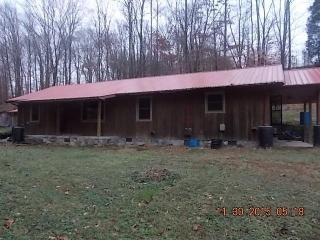 671 Tucker Rd, Lafayette, TN 37083-4340