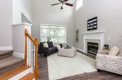 607 Federal Ter, Atlanta GA  30315-4413 exterior