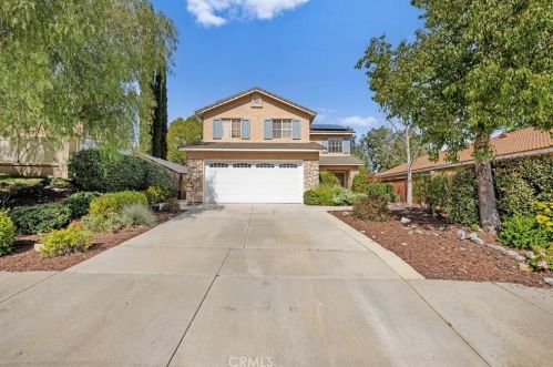 32000 Corte Sagunto, Temecula, CA 92592-3901