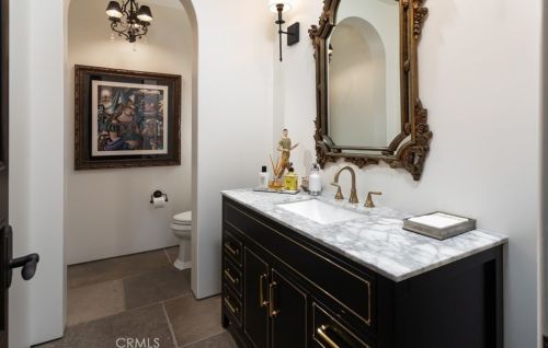 20 Black Falcon, Irvine CA  92603-0420 exterior