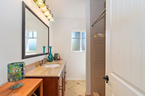 1236 Bradley St, Riverside CA 92506-5408 exterior