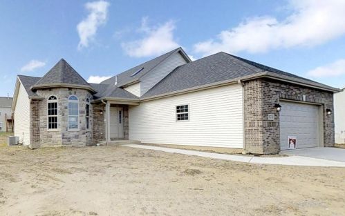 8216 Marshall St, Gary, IN 46410-5718
