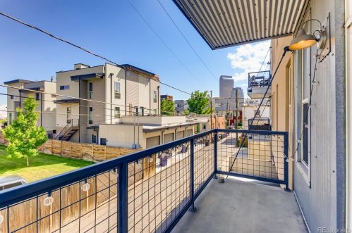 2422 Tremont Pl, Denver CO  80205-3486 exterior