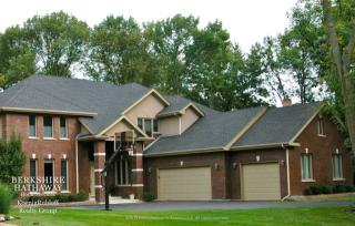1465 Stratford Rd, Bannockburn, IL 60015-2145