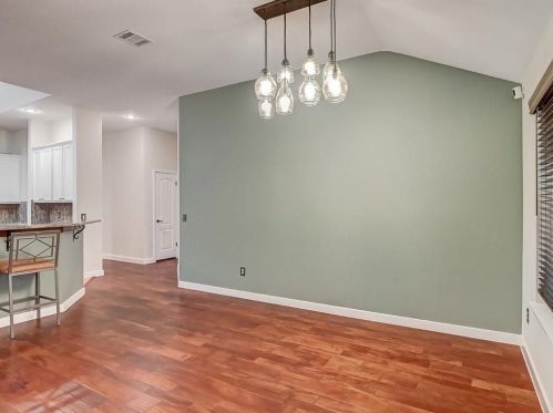 14712 Bescott Dr, Austin TX  78728-5730 exterior