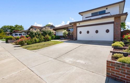 4451 Calle De Arroyo, San Jose, CA 95118-1906
