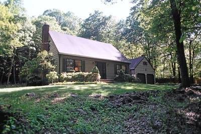 6 Debby Ln, Warren, NJ 07059-5013