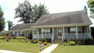 3130 Cobblestone Ln, Danville, IL 61832-7962