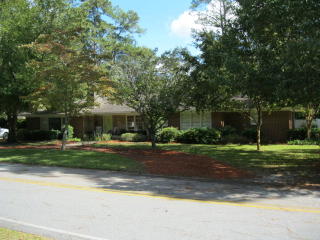397 Austin Ave, Jesup, GA 31546-3645