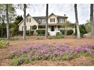 571 Lakeview Ln, Hiram, GA 30141-4430