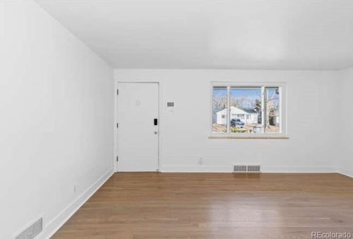 2833 Gray St, Denver CO  80214-8123 exterior