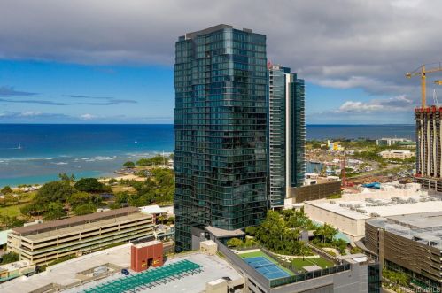 1108 Auahi St, Honolulu HI  96814-4917 exterior