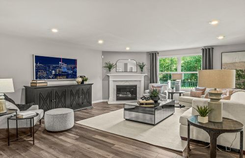 2368 Fen View Cir, Island Lake, IL 60042-8822