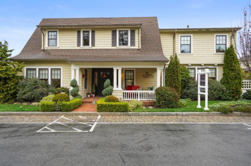 317 Templeton Ln, Los Gatos, CA 95032-5479