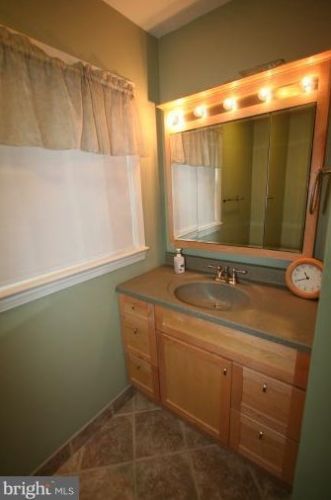 10405 Kinloch Rd, Silver Spring MD 20903-1243 exterior