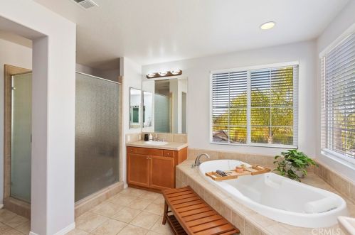 9564 Chandelle Way, Riverside CA  92508-6810 exterior