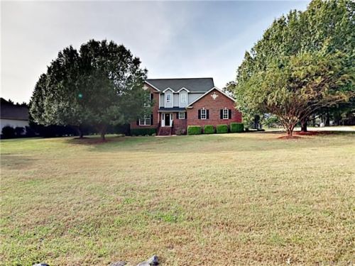 815 Tranquil Knoll Ln, York, SC 29745-6397