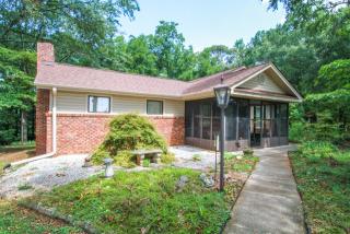 209 Millwee Creek Rd, Pendleton, SC 29670-9466