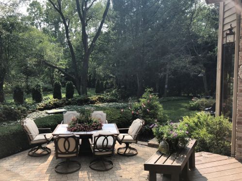 347 Willowood Ln, Willowbrook IL  60527-3900 exterior