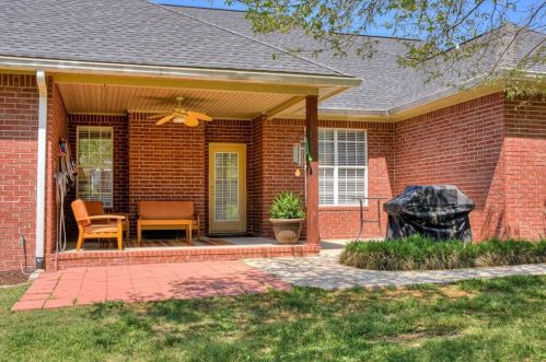 226 Bainbridge Dr, Evans GA  30809-8244 exterior