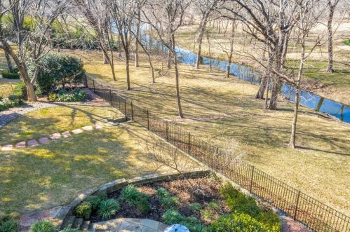 3509 Twin Lakes Way, Plano, TX 75093-7556