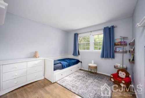 10 Boxwood Rd, Piscataway NJ 08854-5942 exterior