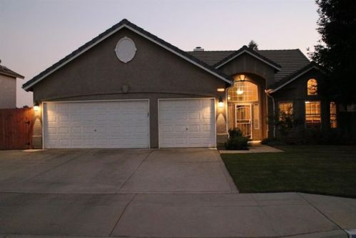 1968 El Paso Ave, Clovis, CA 93611-6659