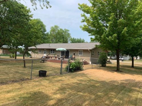 263 3rd St, Richmond, MN 56368-8480