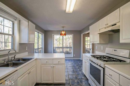 4335 Berkeley Ct, Duluth, GA 30096-8091