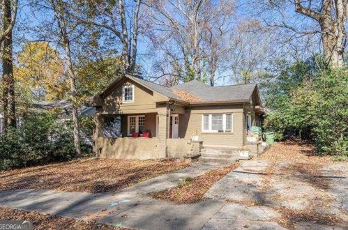 580 Elmwood Dr, Atlanta GA  30306-3642 exterior