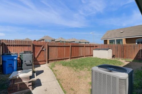 4514 Credo Ln, Austin TX  78725-2929 exterior