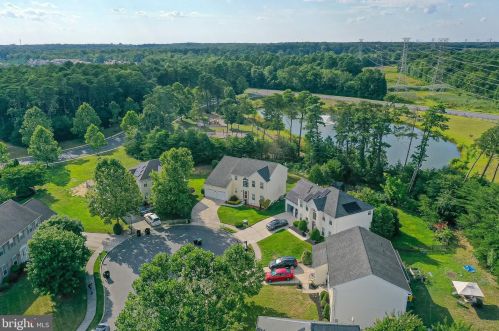 102 Harmony Circle Rd, Erial, NJ 08081-5638