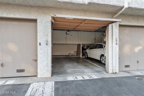 3318 Darby St, Simi Valley CA  93063-5326 exterior