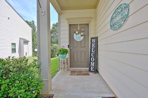 118 Newnan Lakes Dr, Newnan, GA 30263