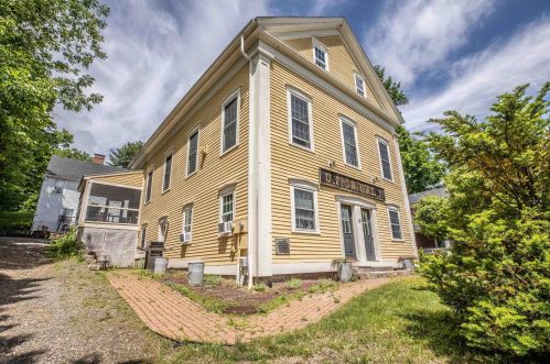 19 Main St, New Ipswich, NH 03071-3714