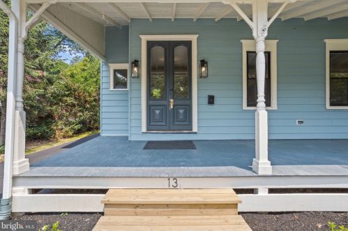 13 Cedar Ave, Camden, NJ 08107-1041