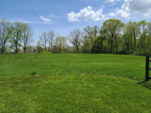 16421 Whipple Rd, Sycamore IL  60178-8807 exterior