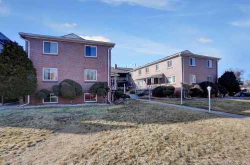 2047 Milwaukee St, Denver CO  80210-3535 exterior