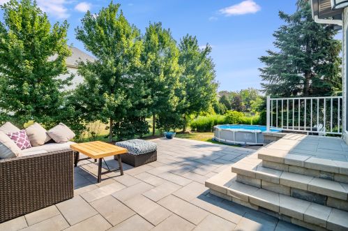 660 Tall Grass Dr, Lemont IL  60440-4217 exterior