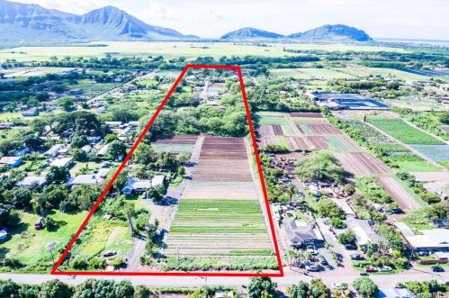 86-550 Halona Rd, Nanakuli, HI 96792-2804