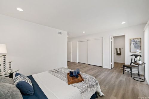 9447 Stirrup St, Riverside CA  92509-4960 exterior