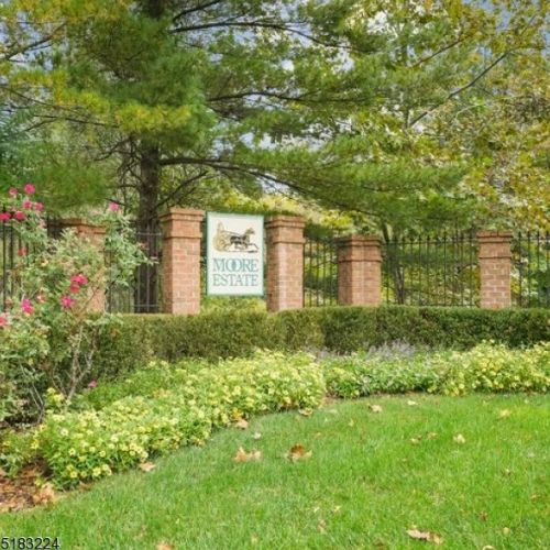 18 Pippins Way, Morristown, NJ 07960-6991