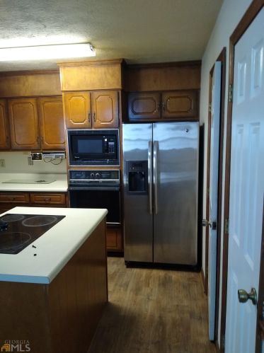 23 Court St, Wrightsville, GA 31096-5202