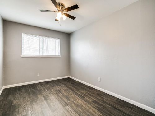 3037 Mccarthy St, Irving TX  75062-4150 exterior