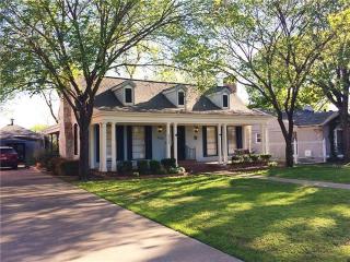 3224 Mt Vernon Ave, Fort Worth TX  76103-2919 exterior