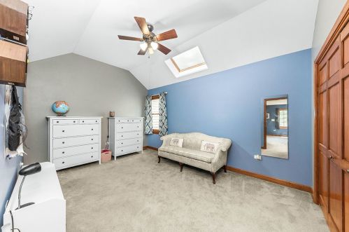 5 Crenshaw Ct, Lemont IL  60490-6614 exterior
