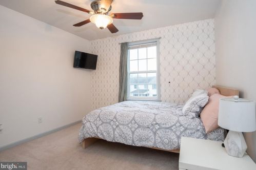 600 Fox Ridge Ln, Lebanon PA 17042-7692 exterior