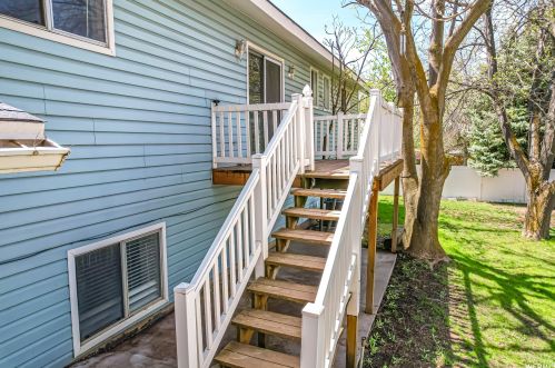 345 350, Woodland Hills UT 84653-5512 exterior