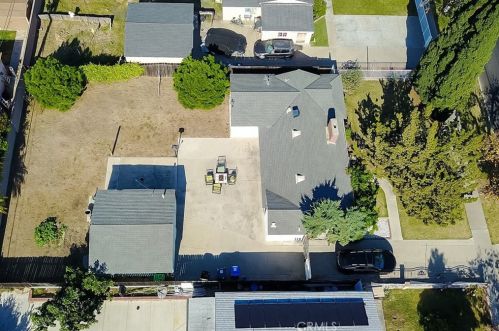 2062 Flower St, Santa Ana CA 92706-1928 exterior